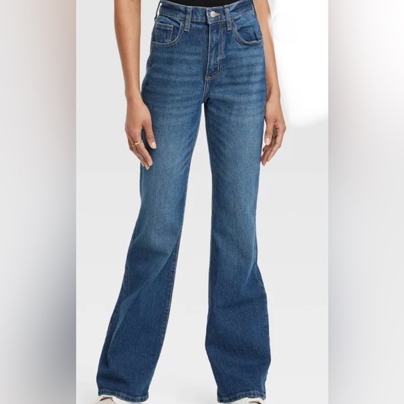 Universal thread Medium wash classic high rise flare jeans‎ size 8 long new - Picture 1 of 4